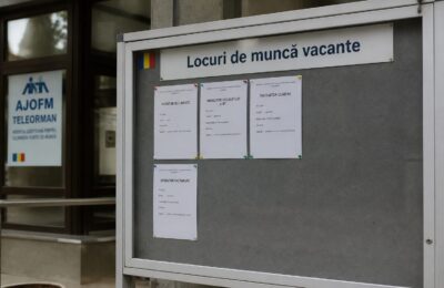 Doar 26.461 de locuri de muncă disponibile la nivel național, cel mai redus nivel din ultimii zece ani