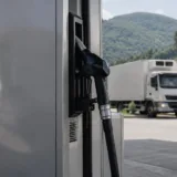 Camion frigorific la Călimănești