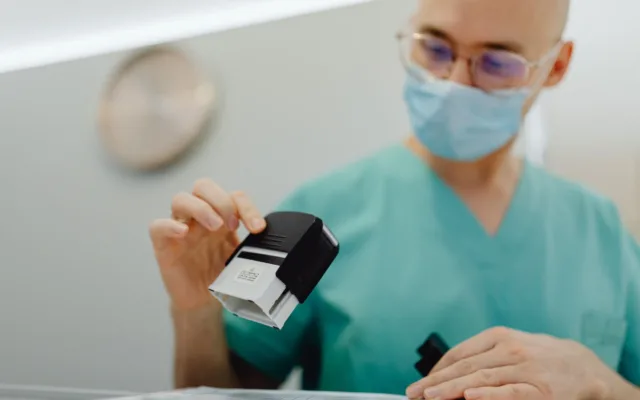 Adeverință condiții deosebite semnată de medic