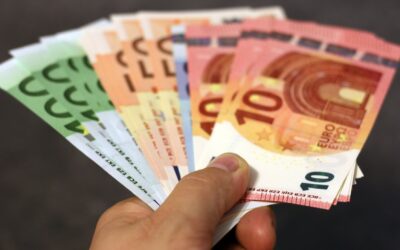 Cum afectează euro de 5,35 lei chiriile, cumpărăturile și firmele din Sibiu