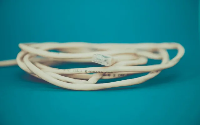 Cablu de internet pentru despăgubiri