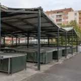 Piața agroalimentară din cartierul Vasile Aaron