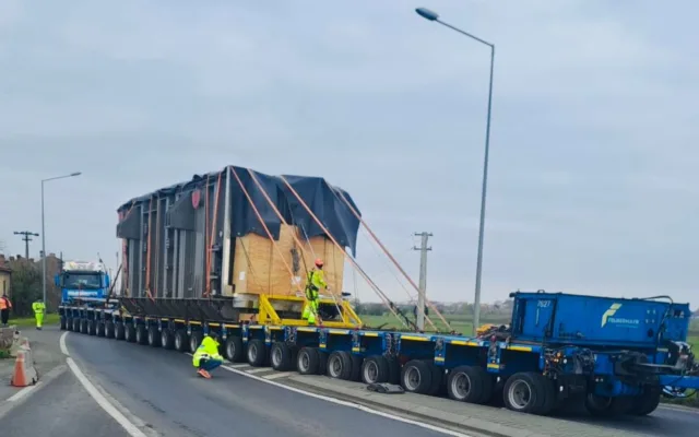 Transporturi agabaritice pe șosea